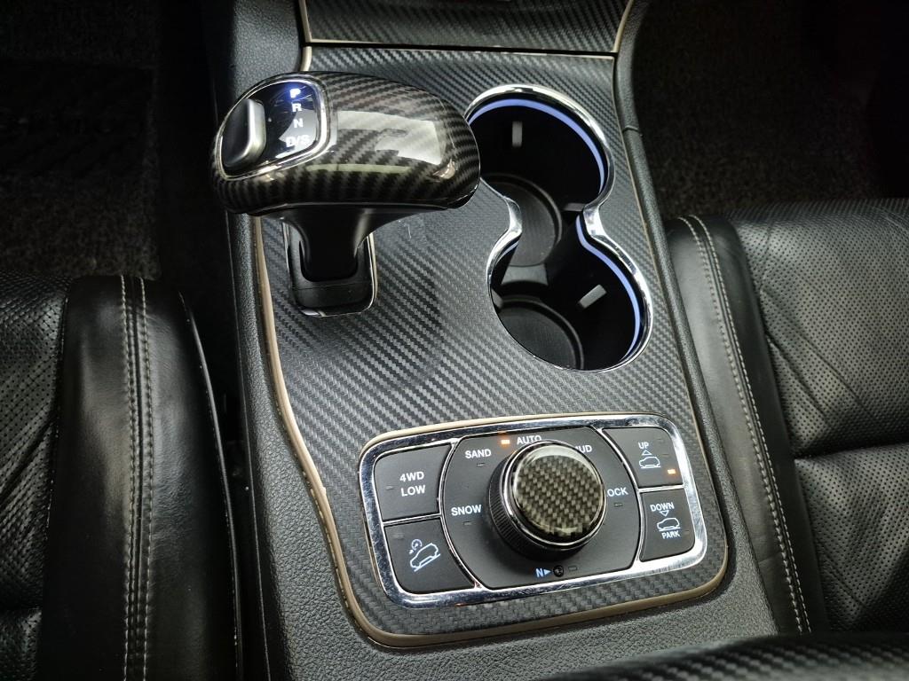 Jeep Cherokee 3.0 Diesel Overland WK2 9