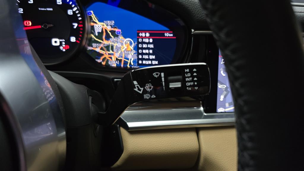 Porsche Panamera 3.0 4 9