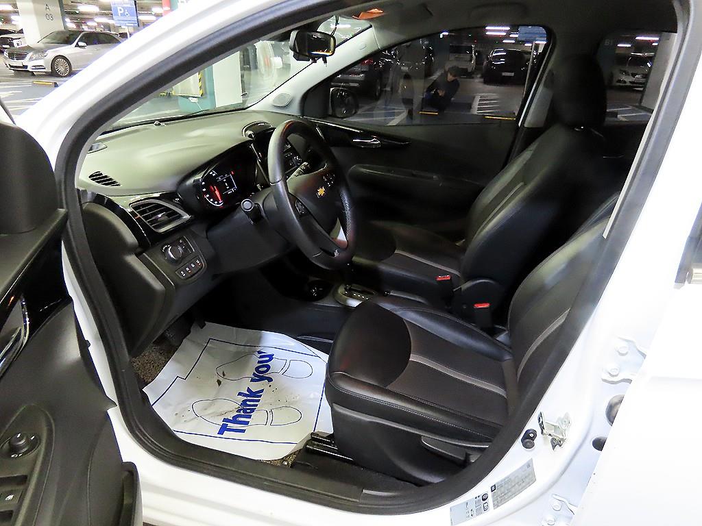Chevrolet Spark Premier 7