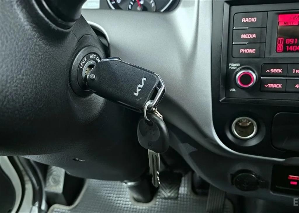 기아 봉고3 1톤 카고 LPG 15