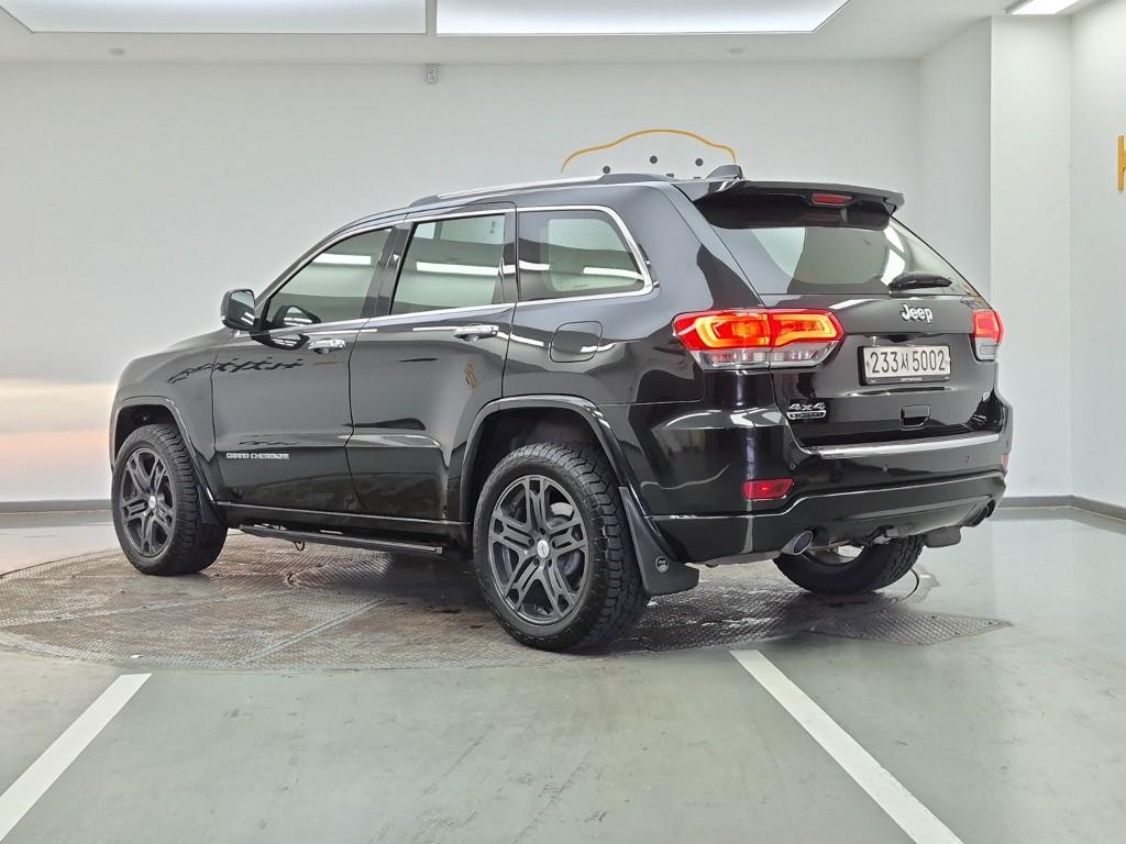 Jeep Cherokee 3.0 Diesel Overland WK2 4