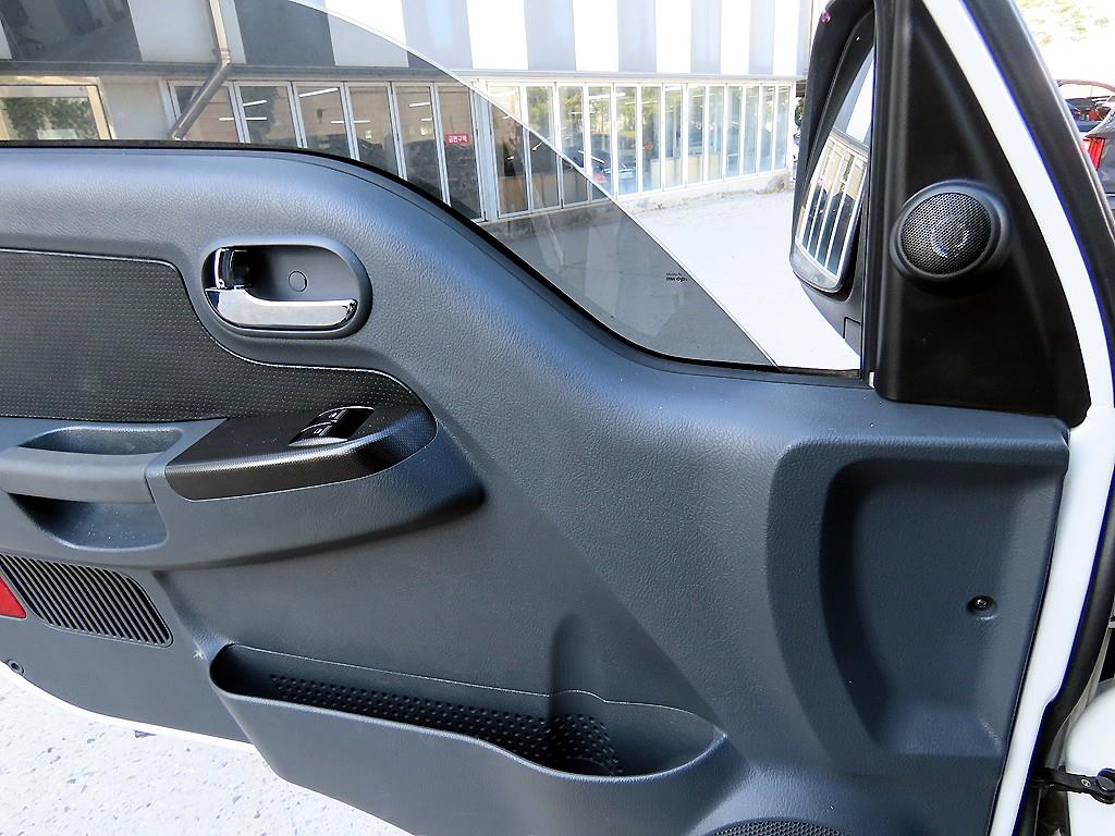 기아 봉고3 1톤 표준탑 전기 11