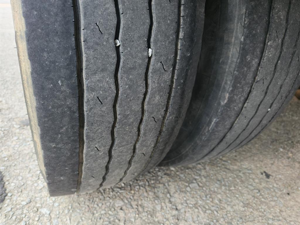 현대 메가트럭 단바리 익스하이탑 4.5톤 수동 5