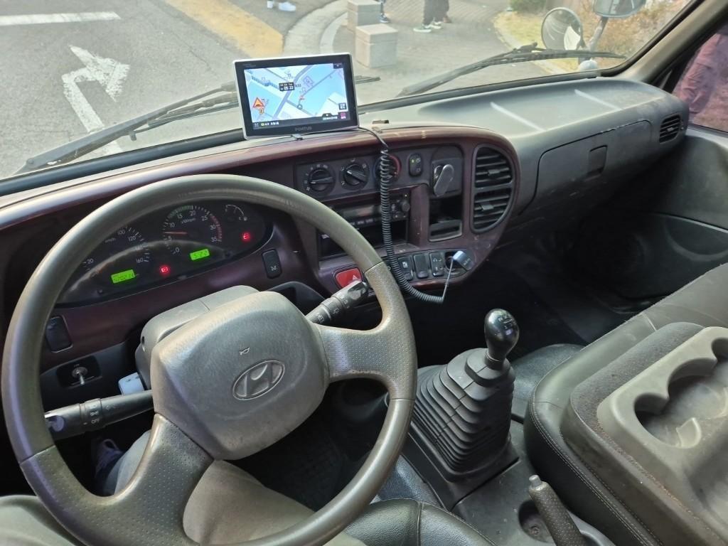 현대 이마이티 3.5톤 카고 5