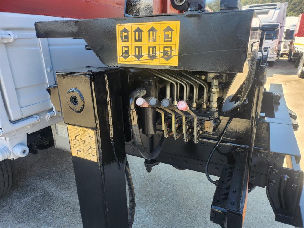 현대 메가트럭 집게차 4.5톤 수동 한국상용트럭 6