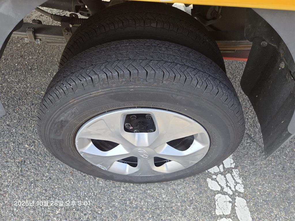 현대 포터2 1톤 저상탑 LPG 13