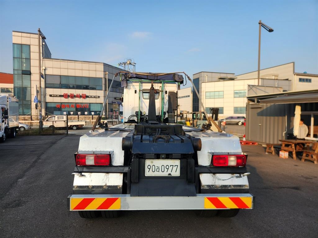 현대 엑시언트 암롤 24톤 오토 7