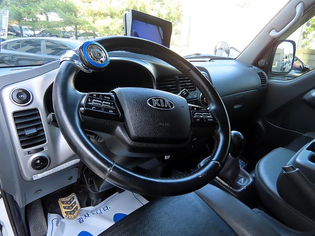 기아 봉고3 1톤 냉동탑 LPG 6