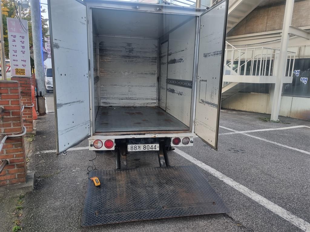 기아 봉고3 1톤 표준탑 6