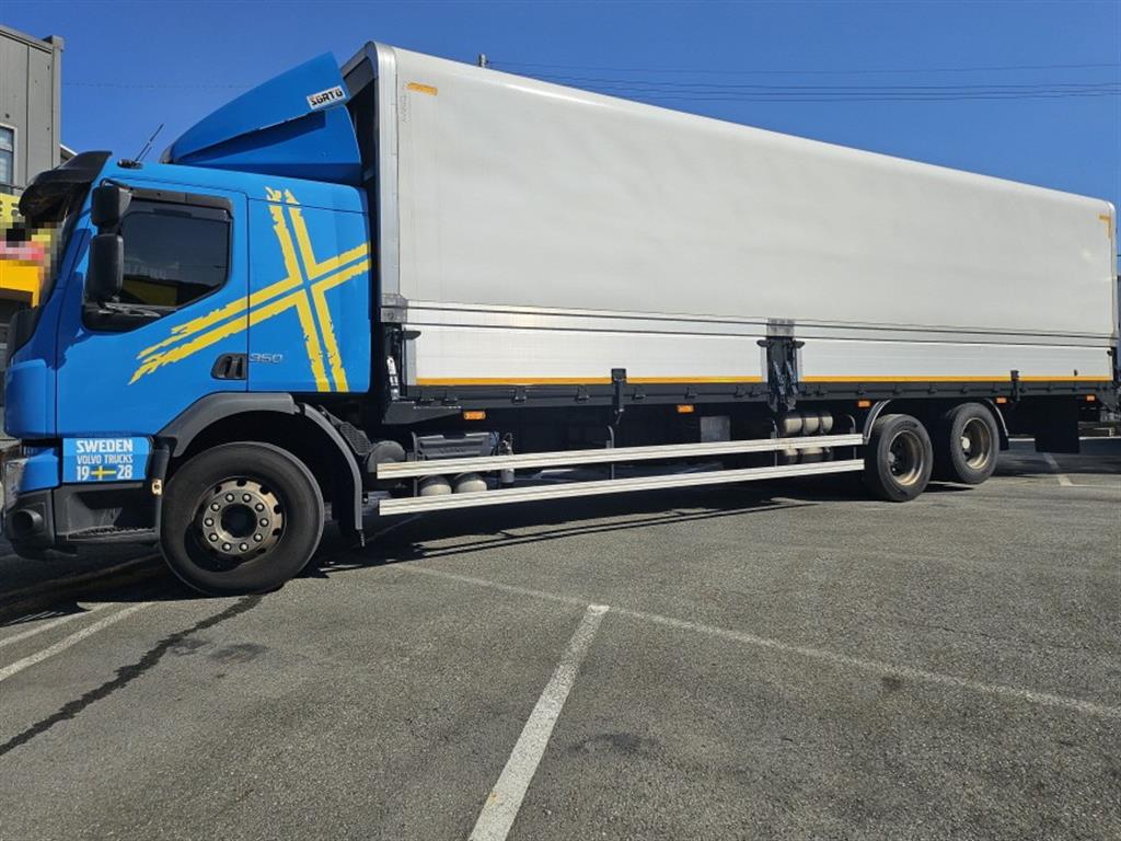 볼보 FE 윙바디 10톤 오토