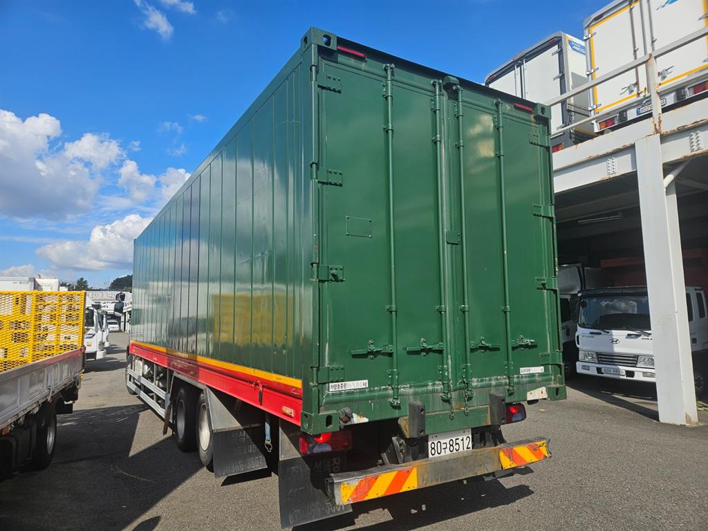 타타대우 프리마 냉동탑 8.5톤 수동 4