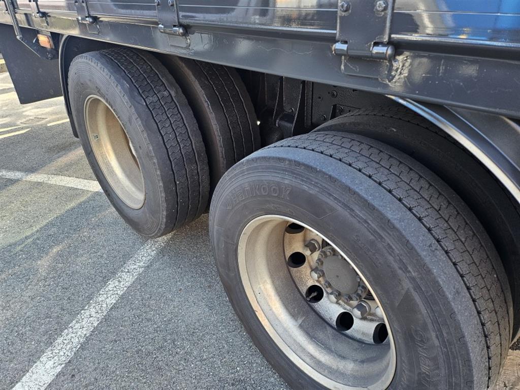 볼보 FE 윙바디 10톤 오토 7