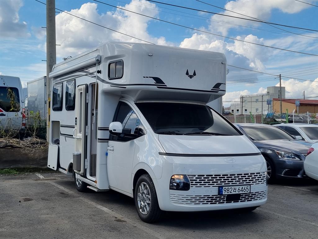 Hyundai Staria Camping Car 4WD Other Manufacturer
