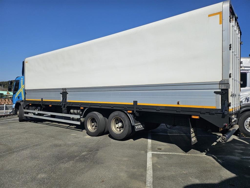 볼보 FE 윙바디 10톤 오토 3