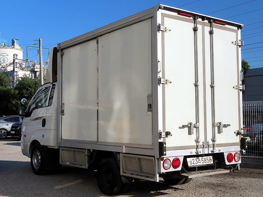 기아 봉고3 1톤 표준탑 2