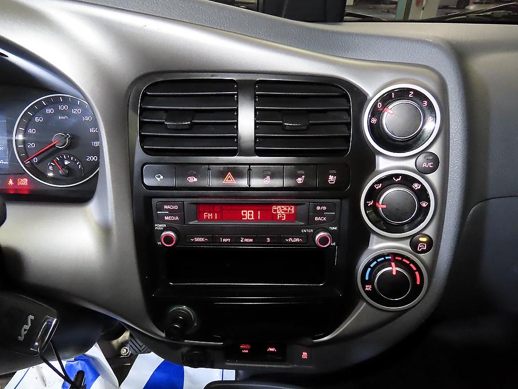 기아 봉고3 1.2톤 카고 10