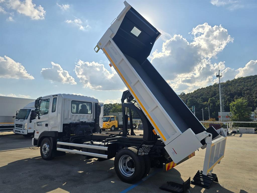 현대 메가트럭 화물덤프 5.5톤 7