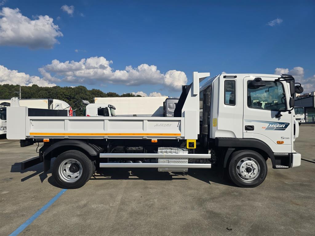 현대 메가트럭 화물덤프 5.5톤 4