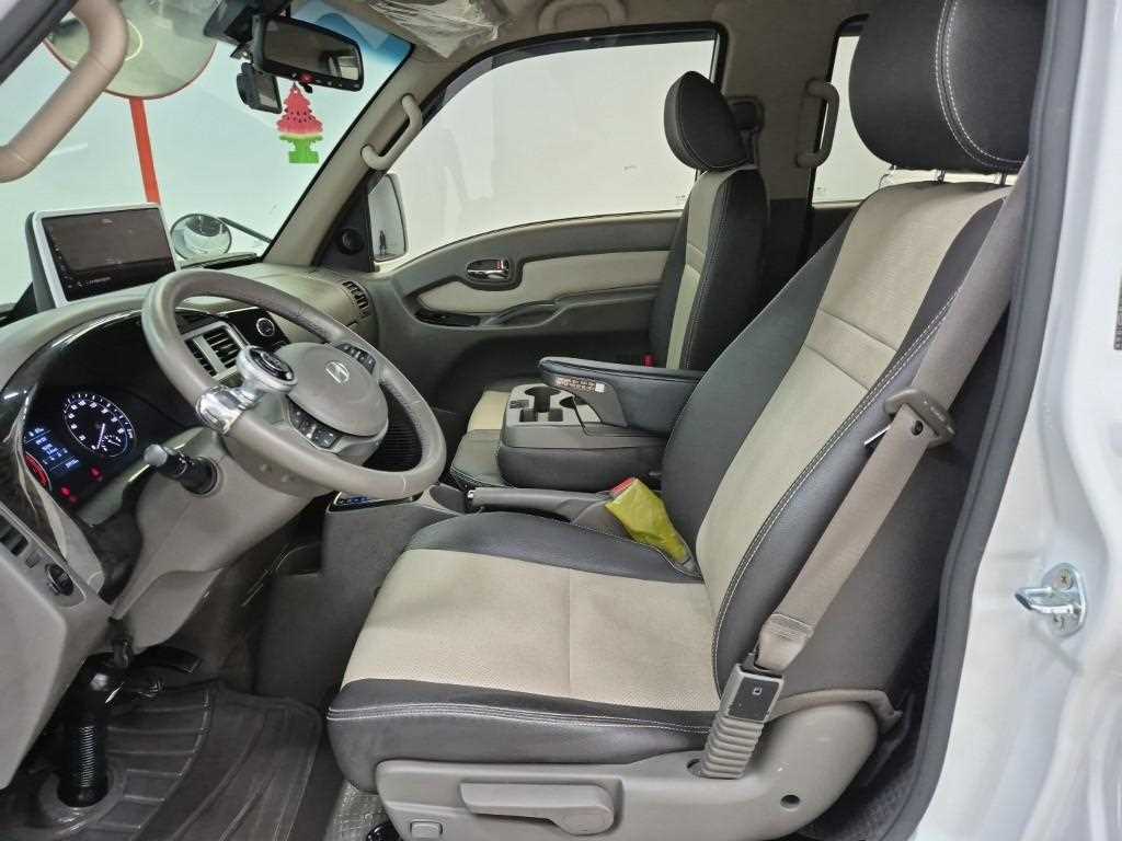 현대 포터2 1톤 카고 LPG 9