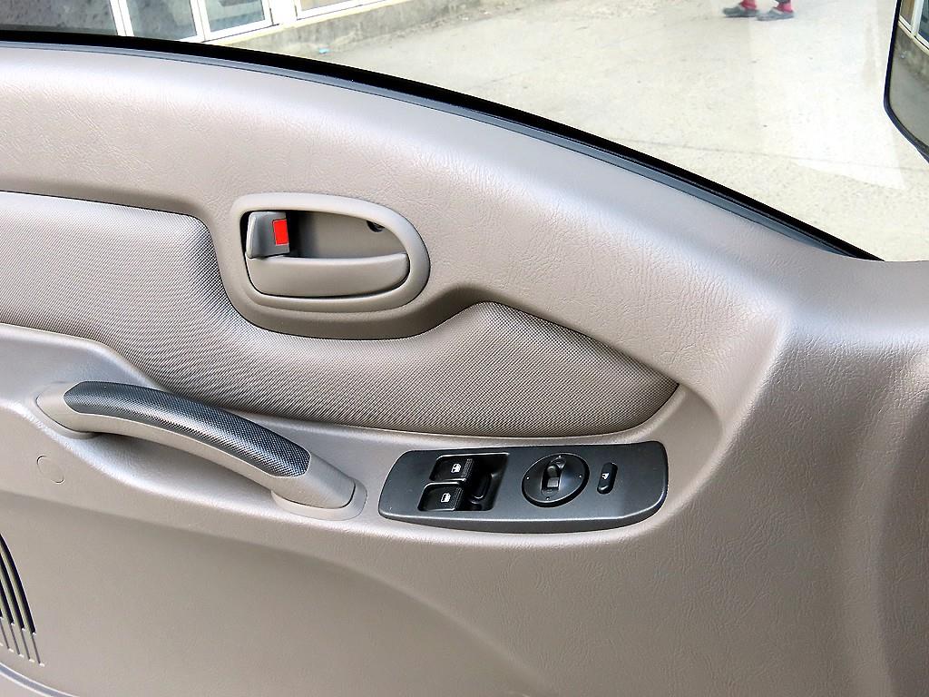 현대 포터2 1톤 표준탑 LPG 11