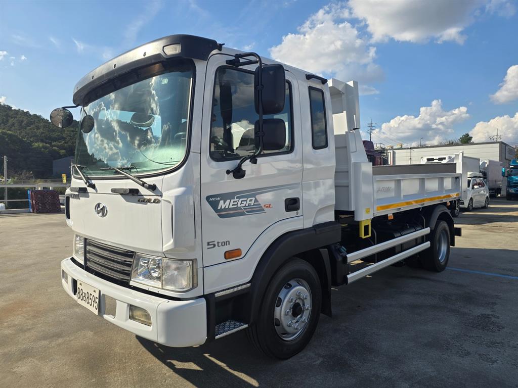 현대 메가트럭 화물덤프 5.5톤