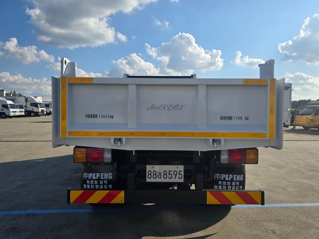 현대 메가트럭 화물덤프 5.5톤 9
