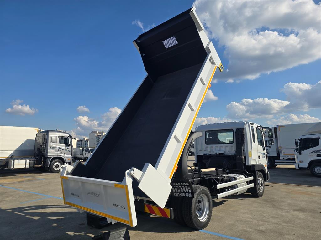 현대 메가트럭 화물덤프 5.5톤 8