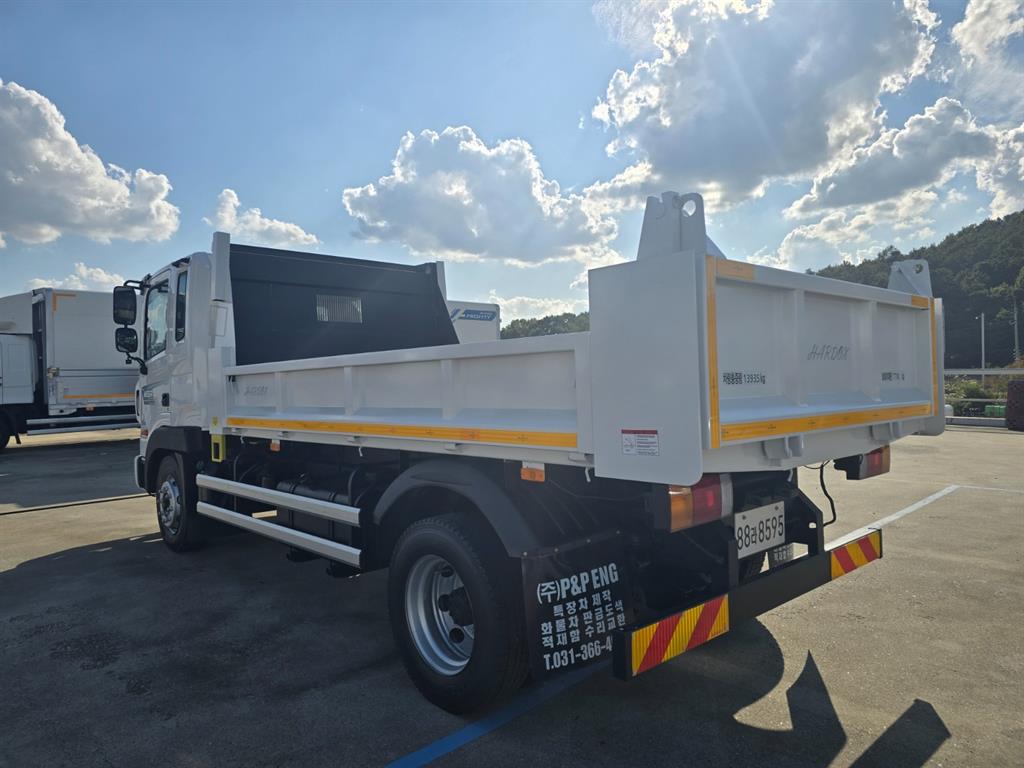 현대 메가트럭 화물덤프 5.5톤 5