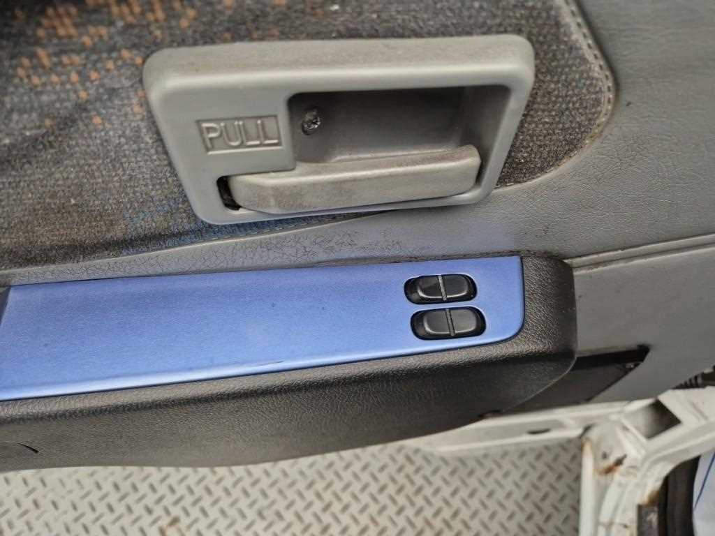 0.5톤 저상탑 LPG 11