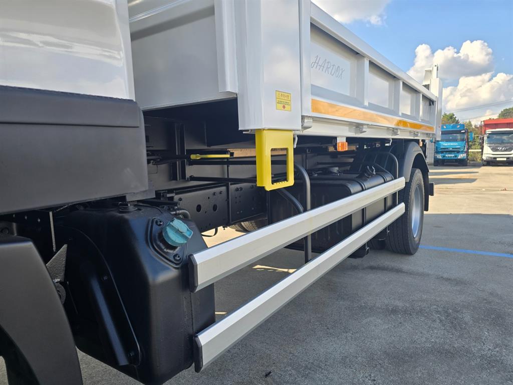 현대 메가트럭 화물덤프 5.5톤 10