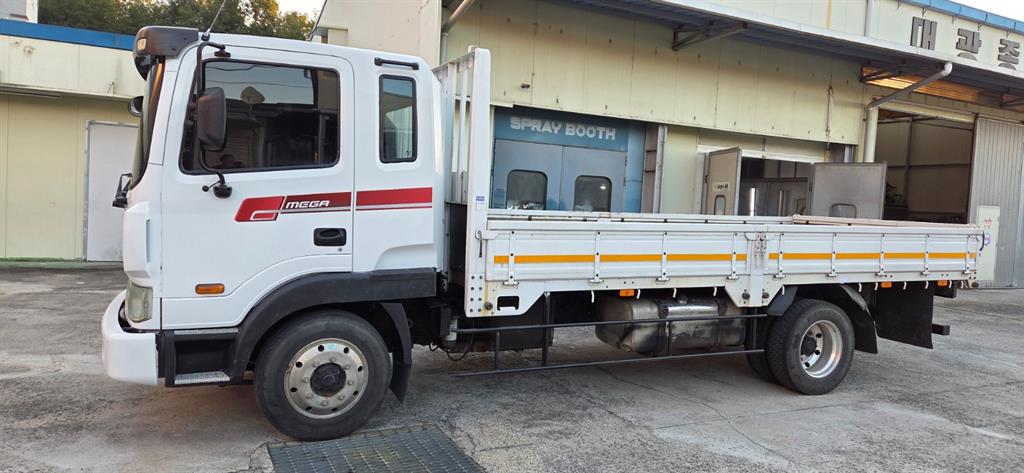 현대 메가트럭 단바리 카고 5톤 오토