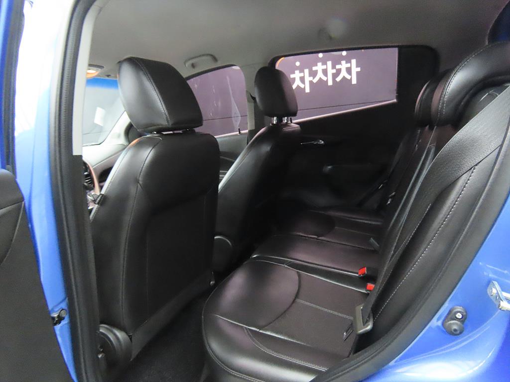 Chevrolet Spark LT 7