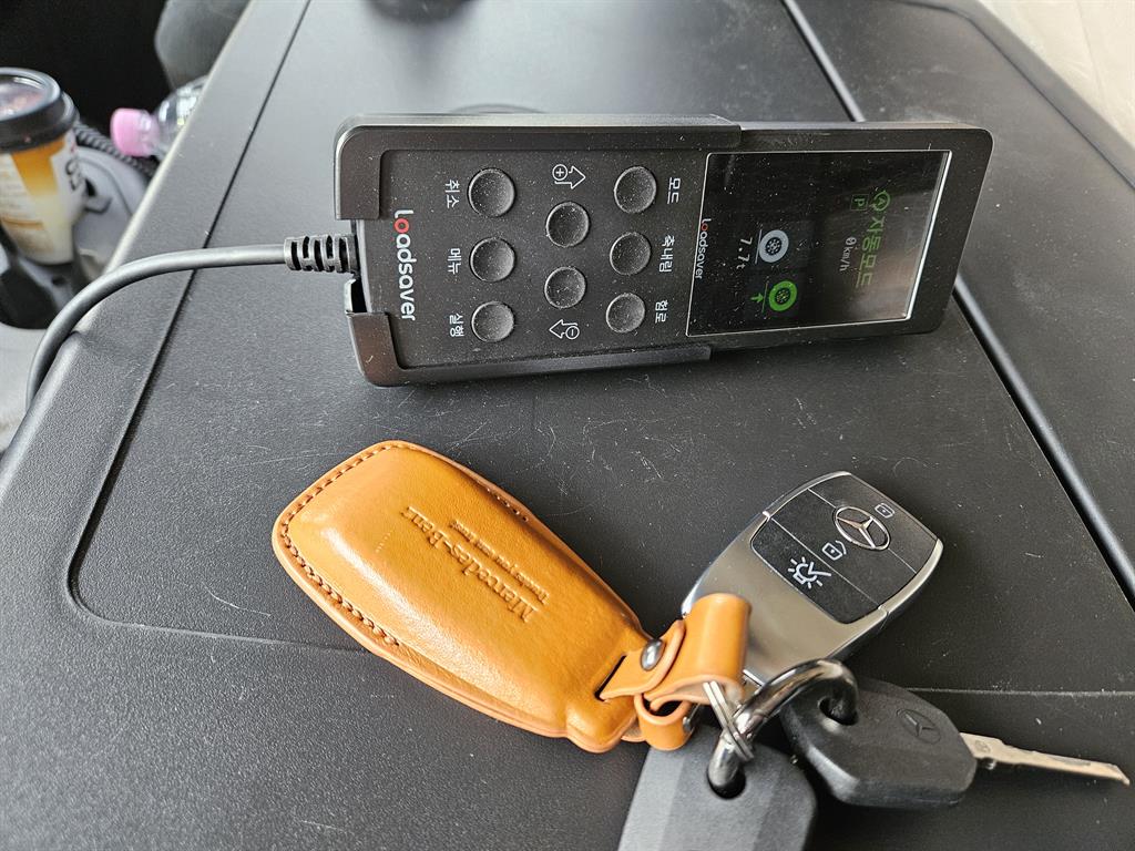 벤츠 아록스 윙바디 9.5톤 오토 5