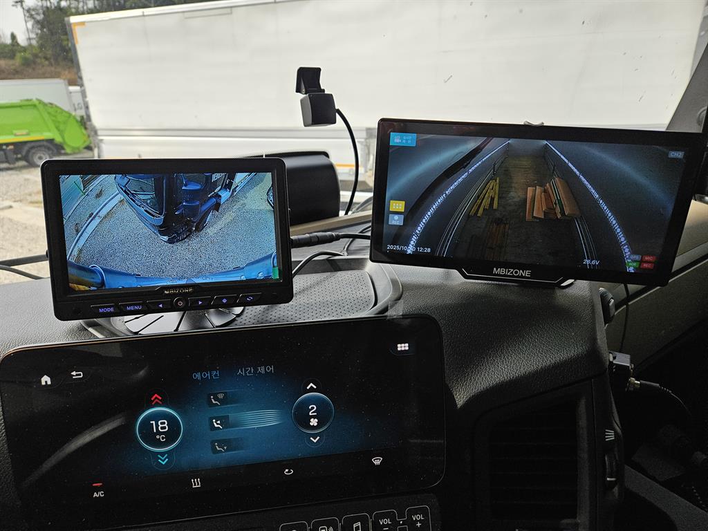 벤츠 아록스 윙바디 9.5톤 오토 4