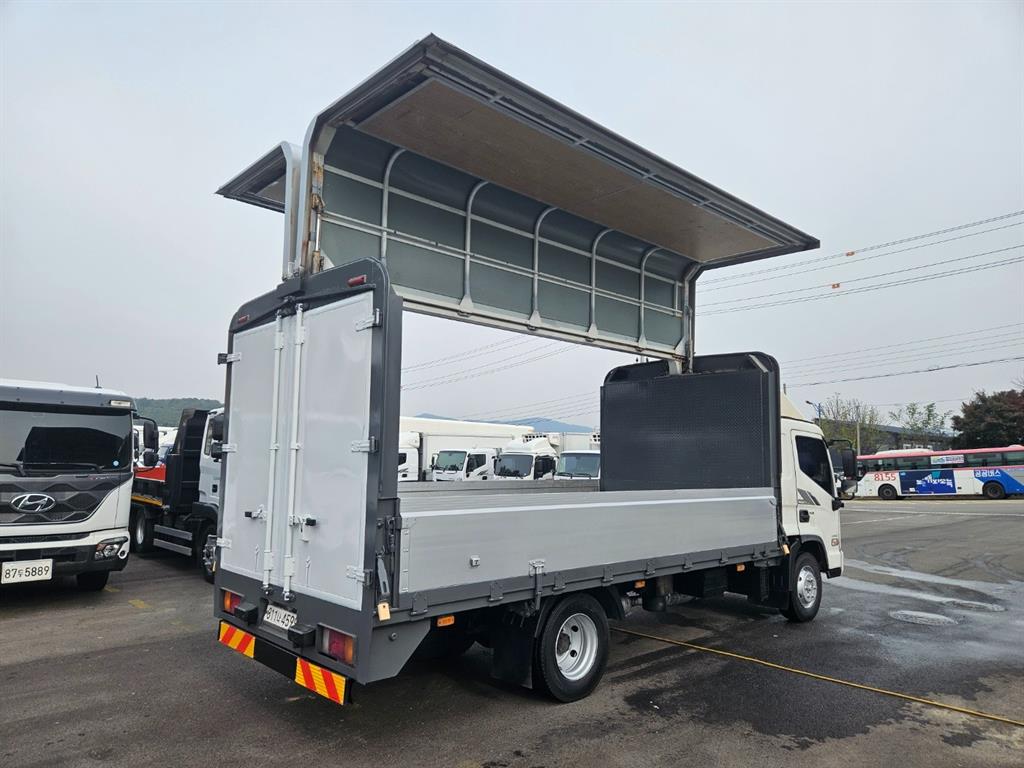 현대 올뉴마이티 3.5톤 윙바디 슈퍼캡 9