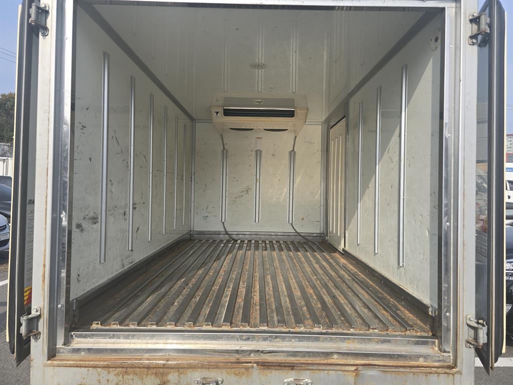 현대 포터2 1톤 냉동탑 5