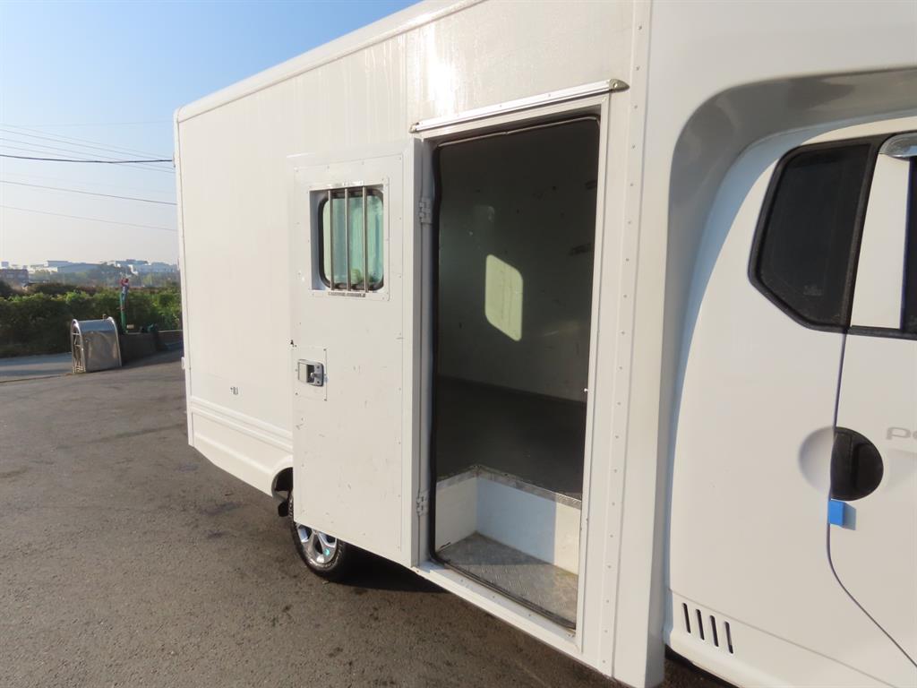 현대 포터2 캠퍼밴 6