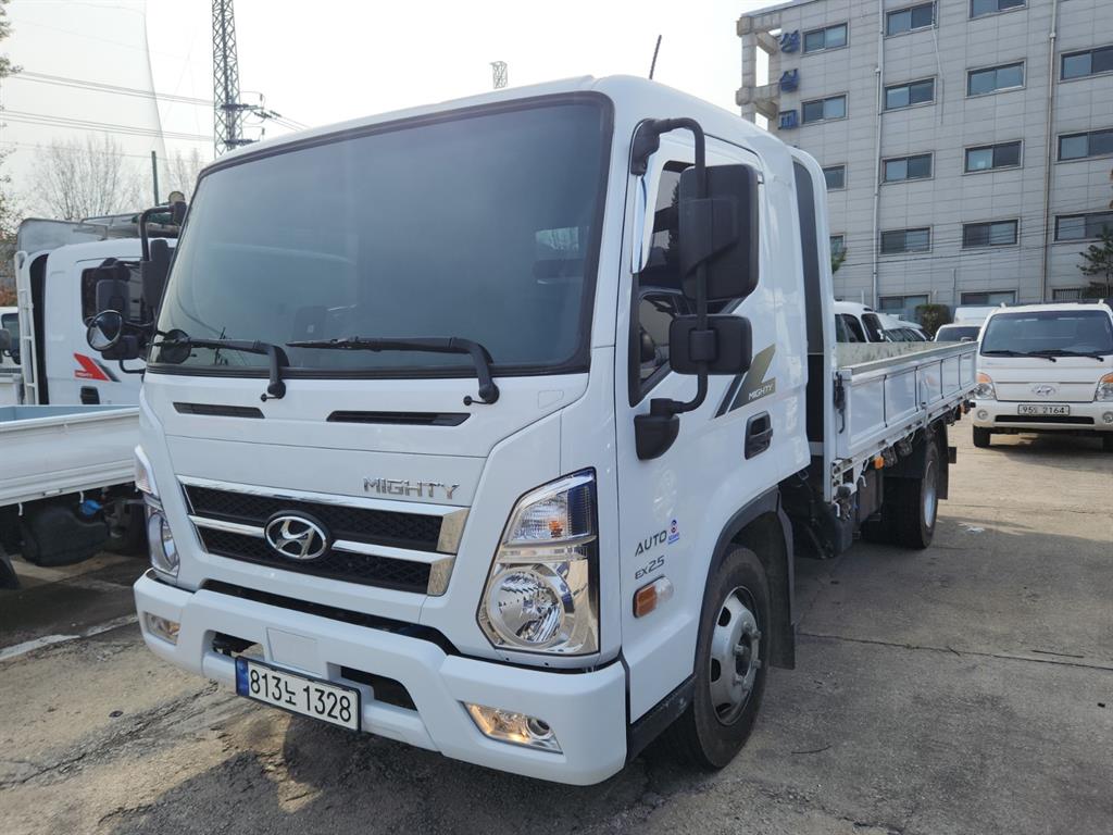 현대 올뉴마이티 2.5톤 카고 슈퍼캡 2