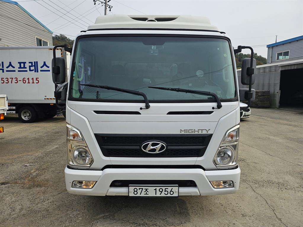 현대 올뉴마이티 2.5톤 냉동탑 1