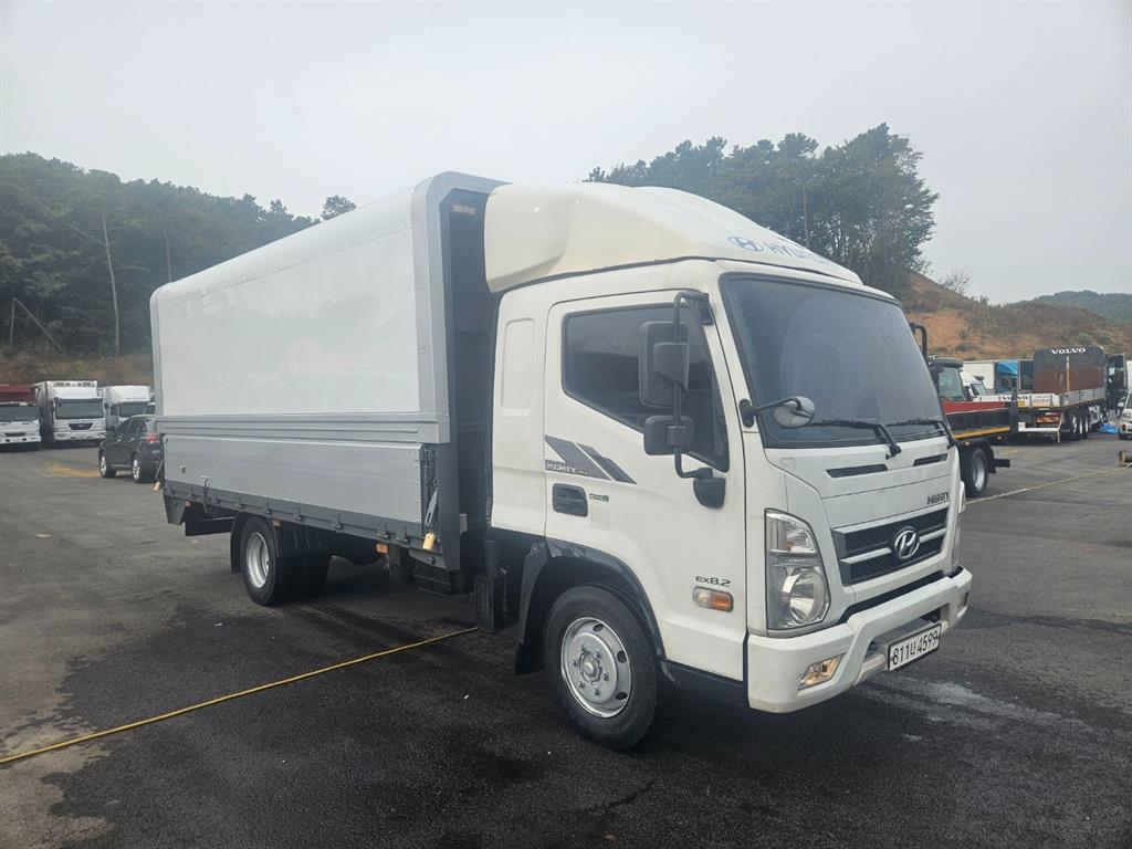 현대 올뉴마이티 3.5톤 윙바디 슈퍼캡 2