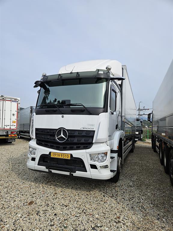 벤츠 아록스 윙바디 9.5톤 오토 0