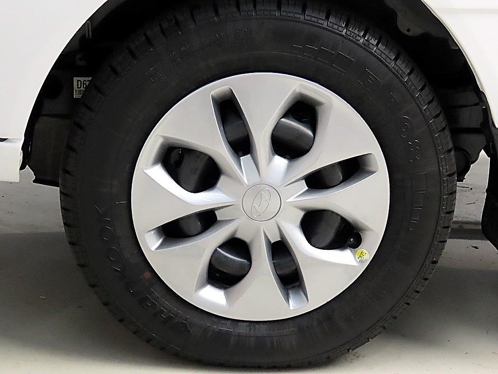 현대 포터2 1톤 카고 LPG 17