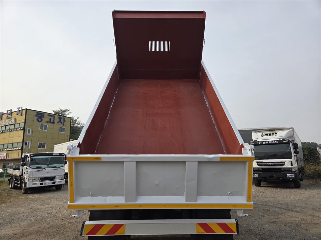 현대 트라고 화물덤프 8톤 6