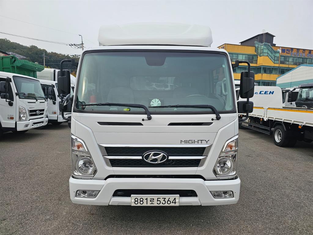 현대 올뉴마이티 2.5톤 윙바디 1