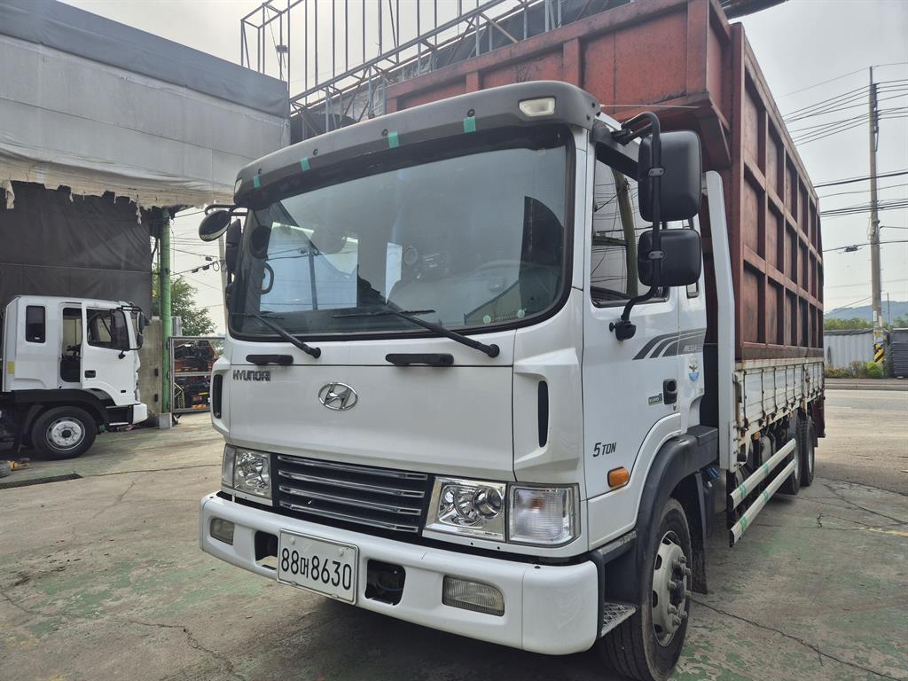 현대 메가트럭 집게차 5톤 수동 함코 1