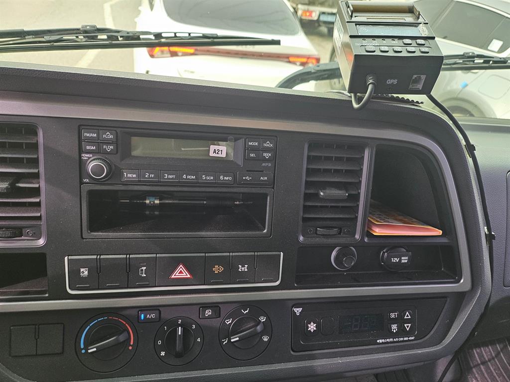 현대 올뉴마이티 2.5톤 냉동탑 6