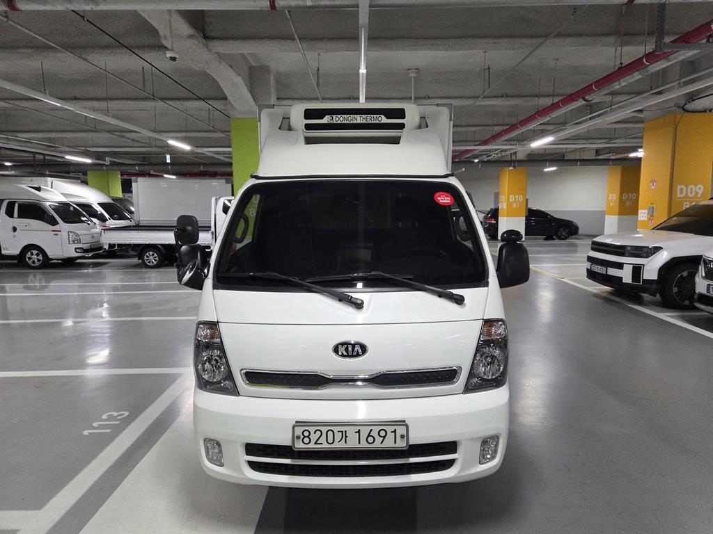 기아 봉고3 1톤 냉동탑 1
