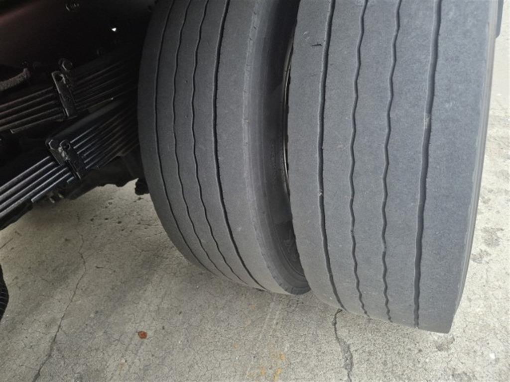 현대 메가트럭 카고 4.5톤 수동 6