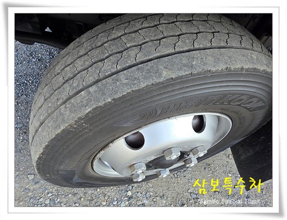 현대 왕겨(톱밥)차 3.5톤 단바리 수동 14