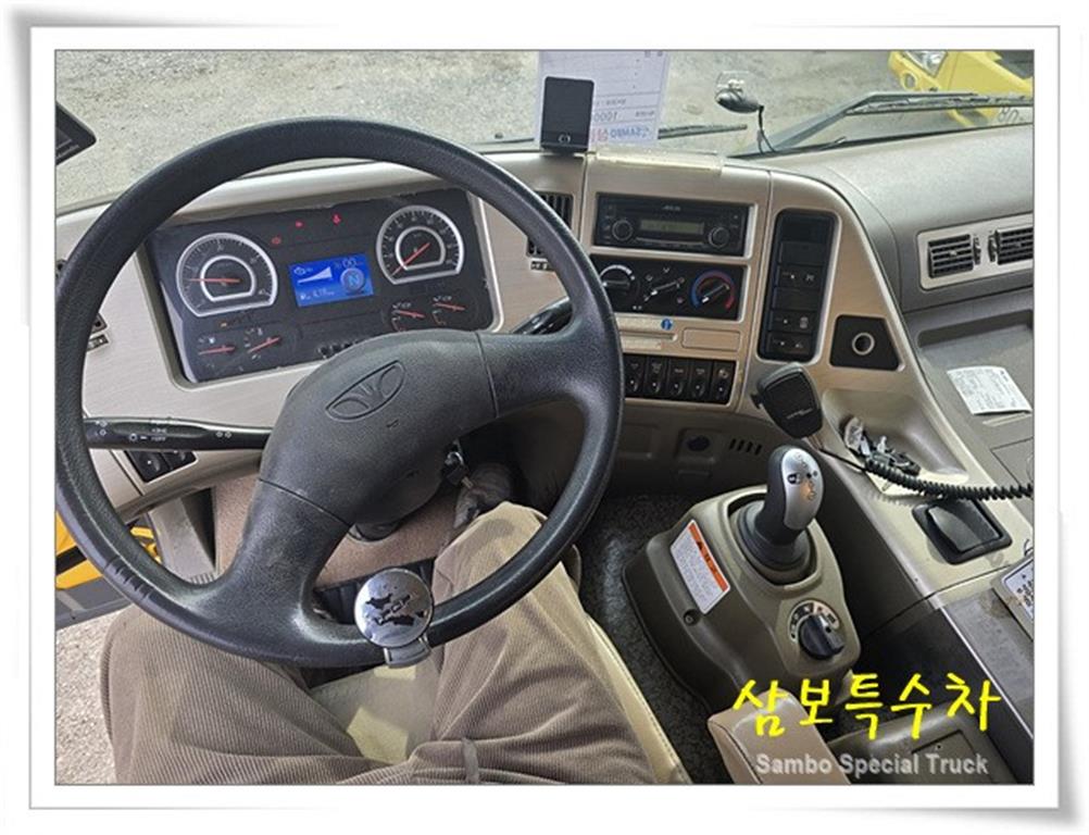 타타대우 노부스 16톤 노면청소차 16